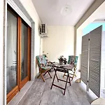 Affitti Brevi- Lorenzo - *